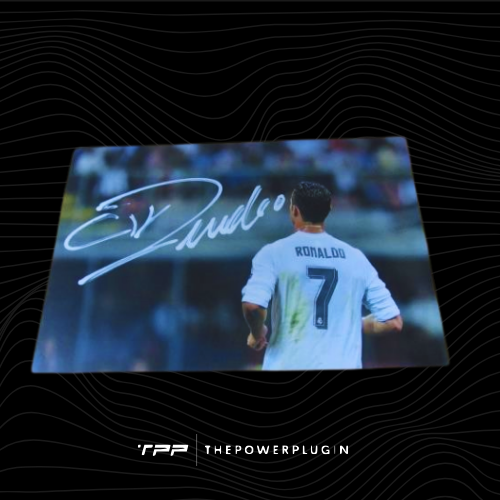 Cristiano Ronaldo at Real Madrid (Season 2015/16) – Signed Photo
