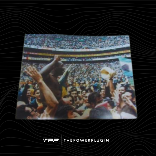 Pelé at Brazil (FIFA World Cup 1970) – Signed Photo