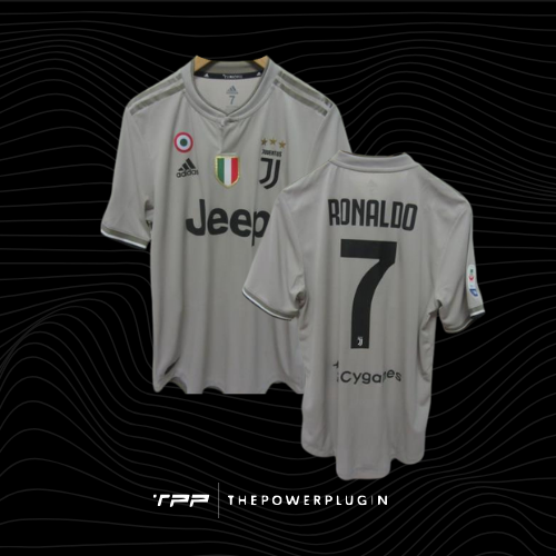 Cristiano Ronaldo – #7 Juventus Away Jersey (Serie A 2018/19)