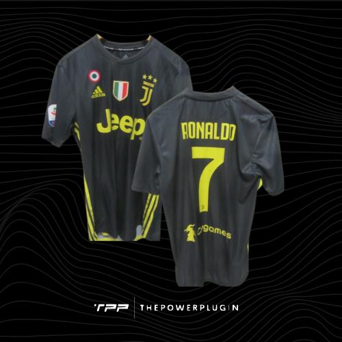 Cristiano Ronaldo – #7 Juventus Third Jersey (Serie A 2018/19)