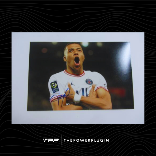 Kylian Mbappé at PSG (Ligue 1) – Signed Photo