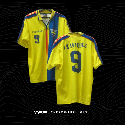 Iván Kaviedes – #9 Ecuador Jersey (2000)