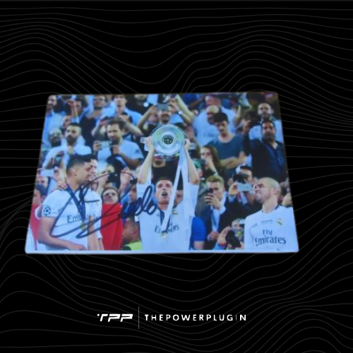 Cristiano Ronaldo (UEFA Champions League) – Signed Photo